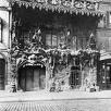 The Cabaret De L'Enfer in Paris, 53 Boulevard De Clichy, circa 1900Giclee Printby Eugene Atget