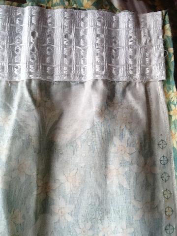 Laura Ashley vintage curtains. Geese and daffodils