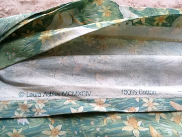 Laura Ashley vintage curtains. Geese and daffodils